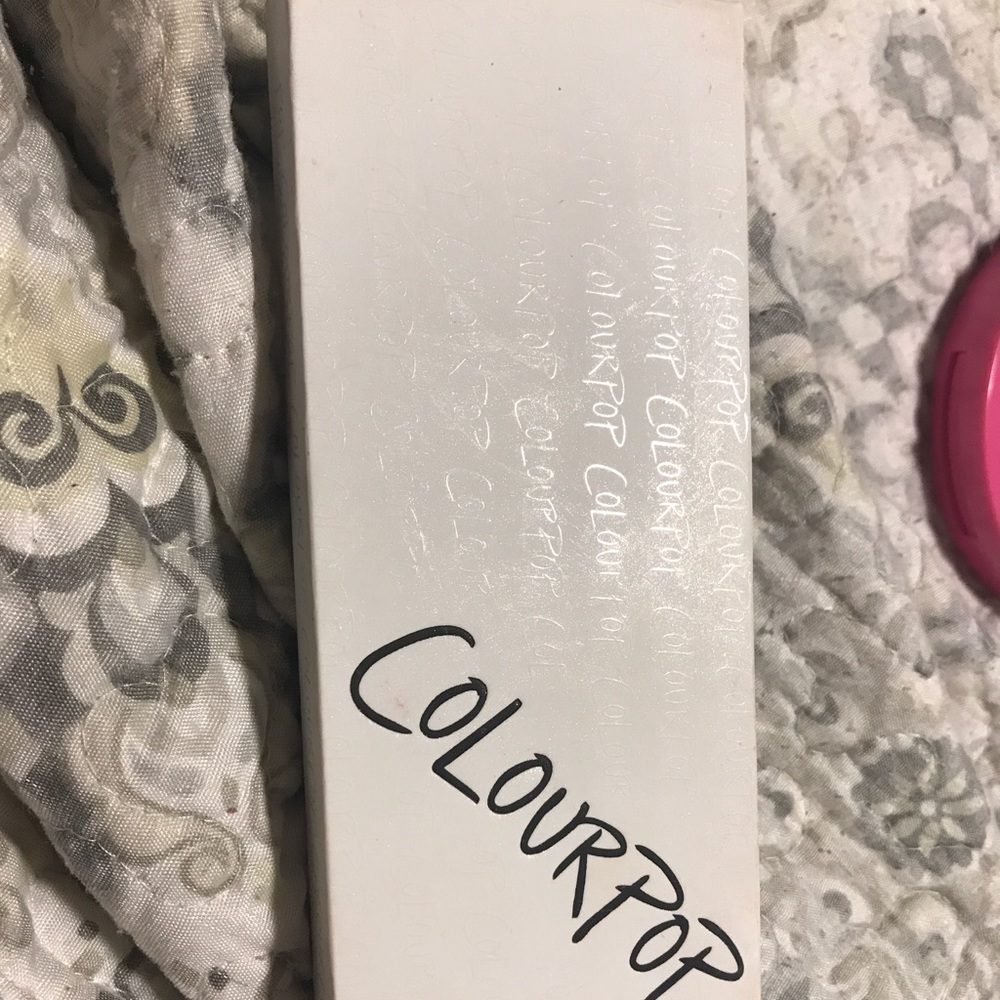 Colourpop Palette